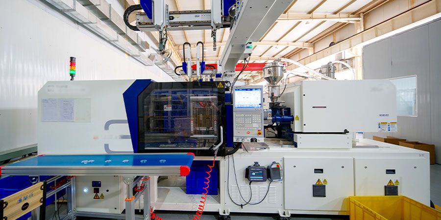 plastic injection molding factory 1